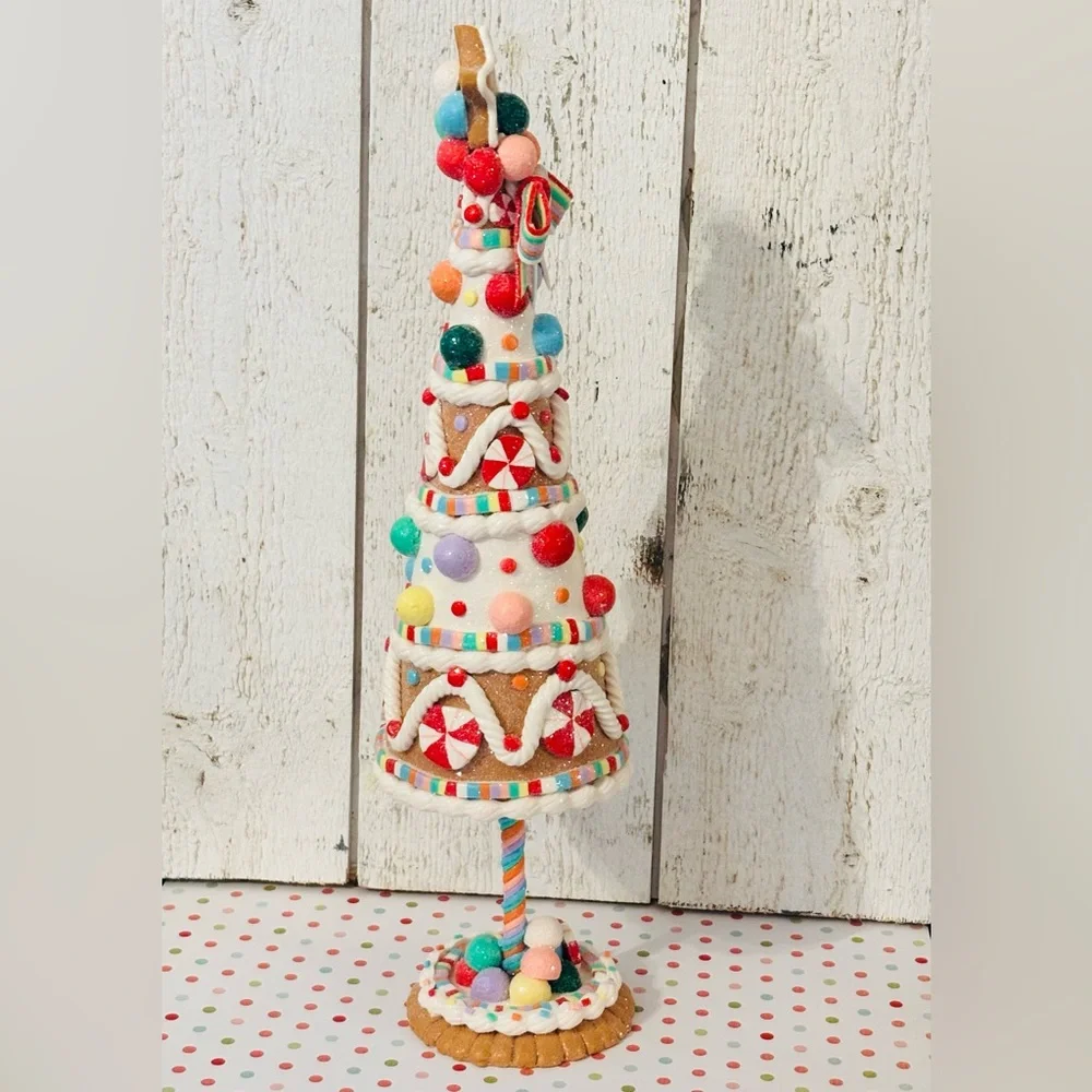 Cupcakes and Cashmere Gingerbread Candy Land Frosted Holiday‎ Christmas Tree NEW